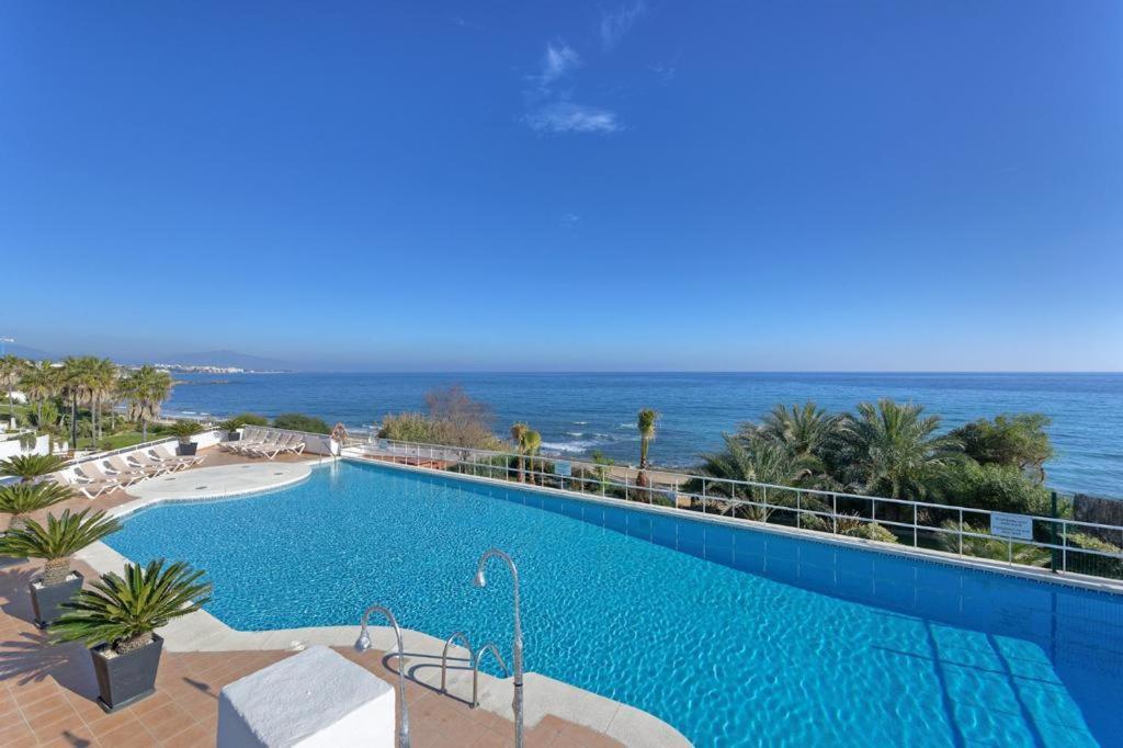 Frontline Beach Apartment - Sinfonia Del Mar Estepona Exterior foto